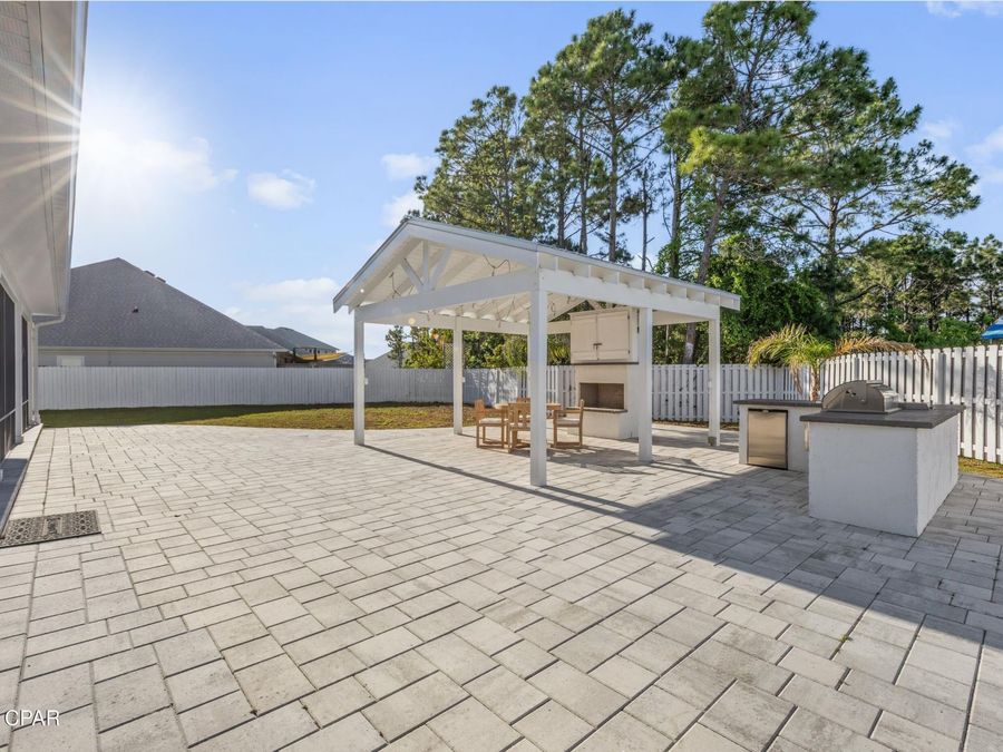 Property Image 95