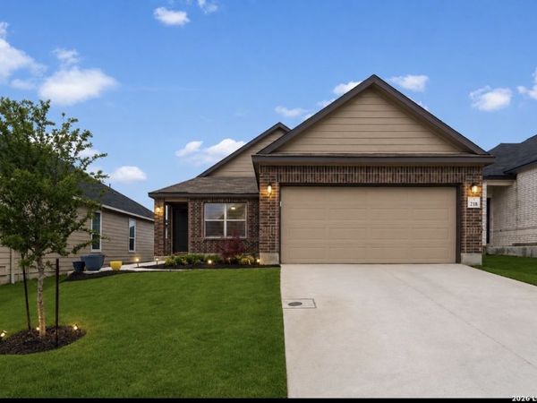 218 W FLOWING RIVER DR, Boerne, TX 78006