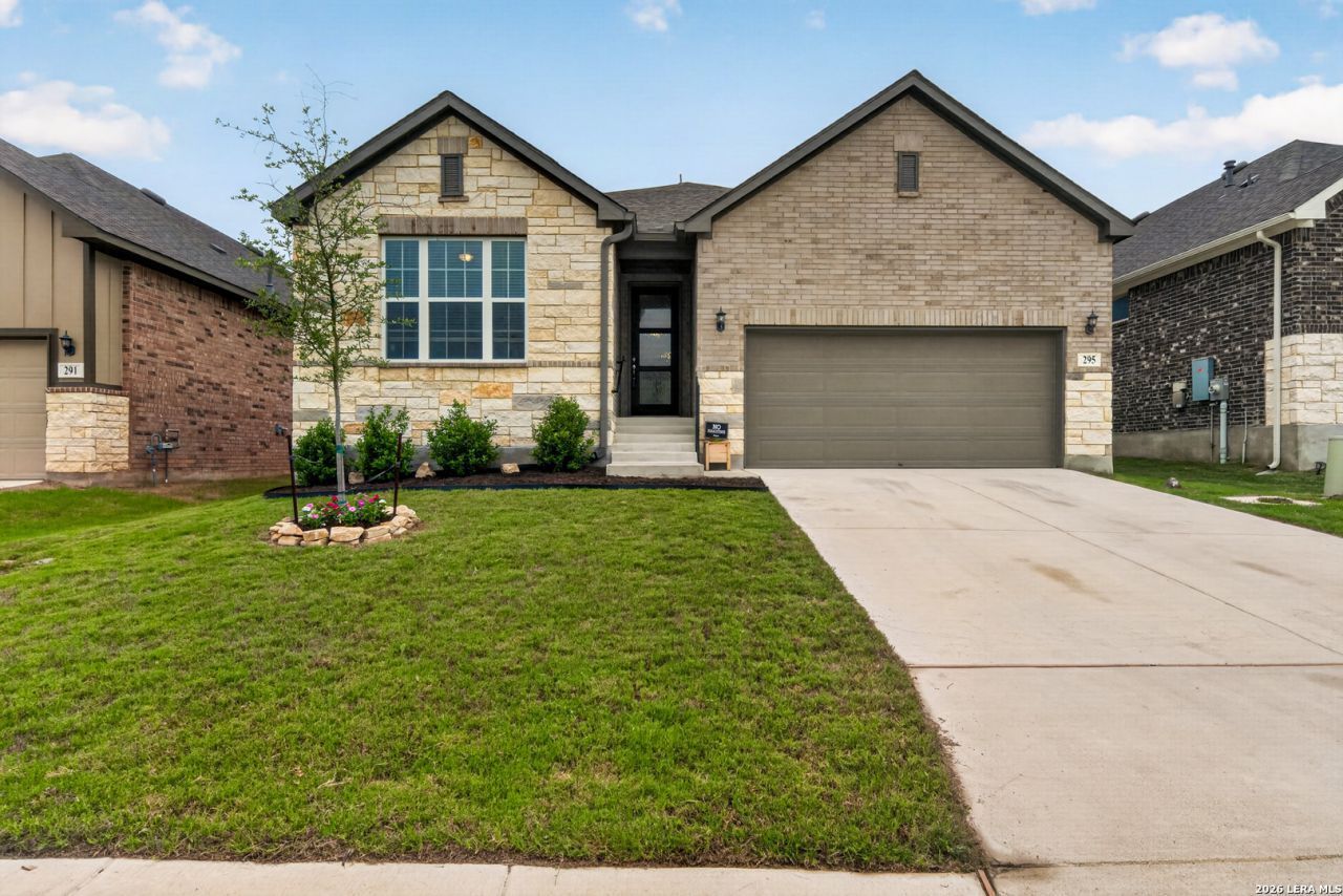 295 Sonata Cyn, Spring Branch, TX 78070 Main Photo
