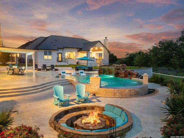 1344 BORDEAUX LN, New Braunfels, TX 78132