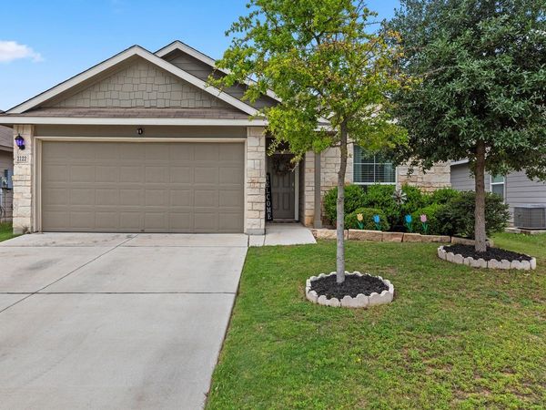 2122 WOOD DRAKE LN, New Braunfels, TX 78130