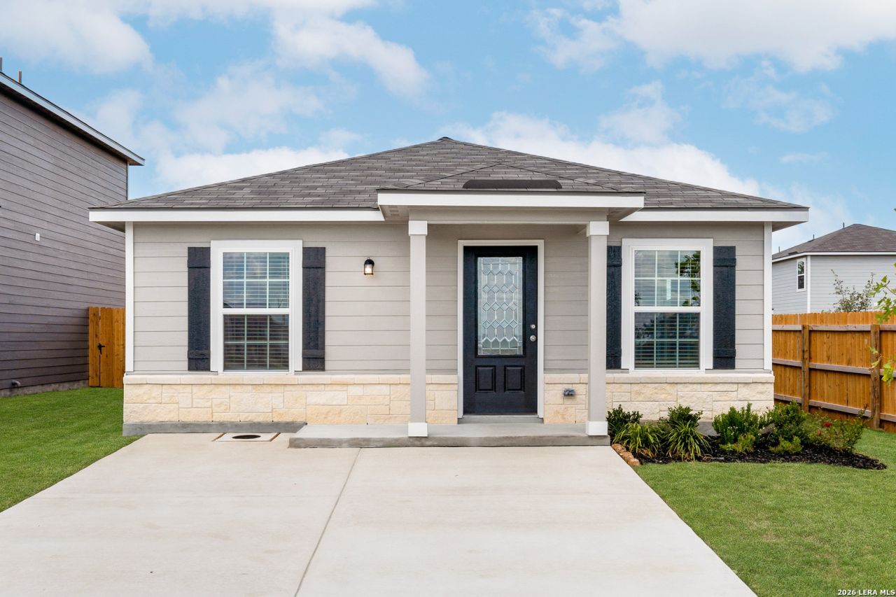 4511 Caracara Court, San Antonio, TX 78223 Main Photo