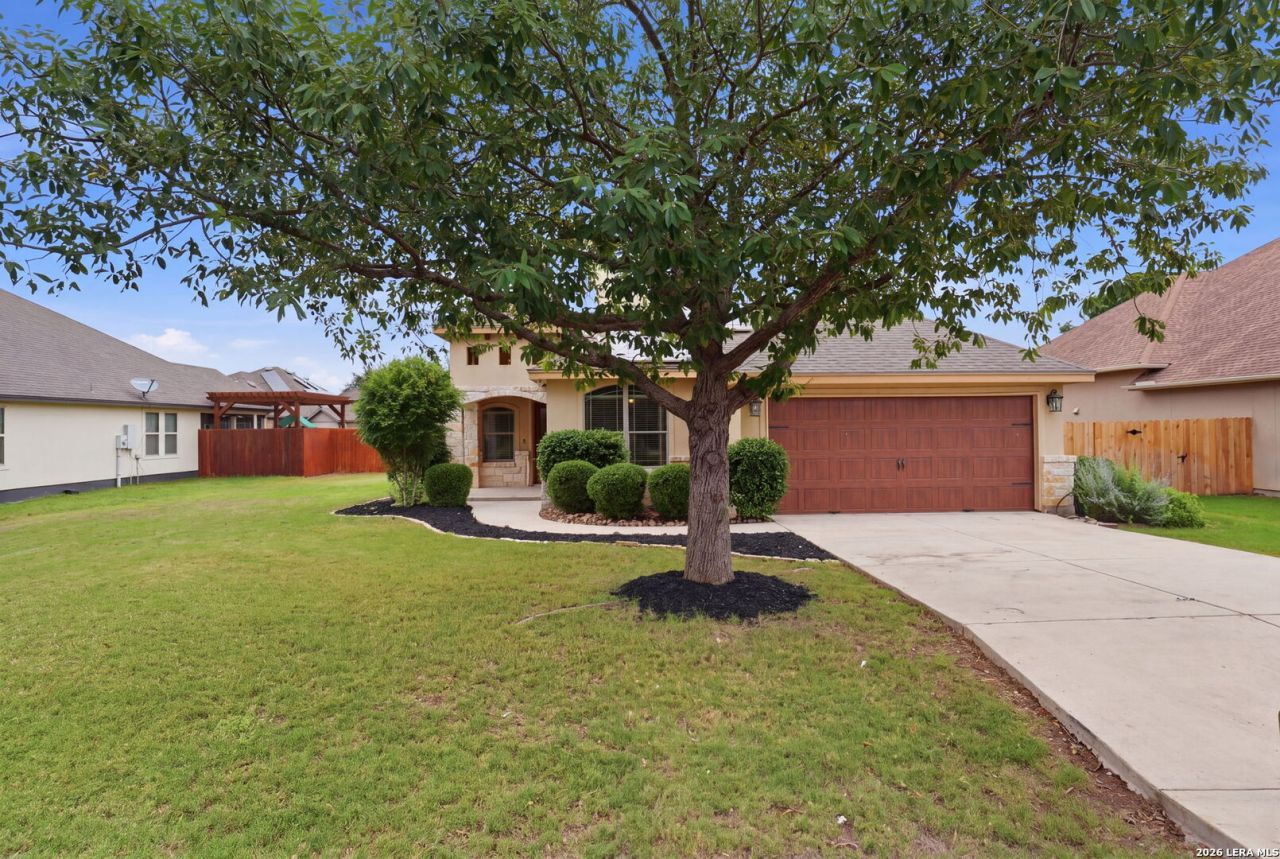 15708 Dell Ln, Selma, TX 78154 Main Photo