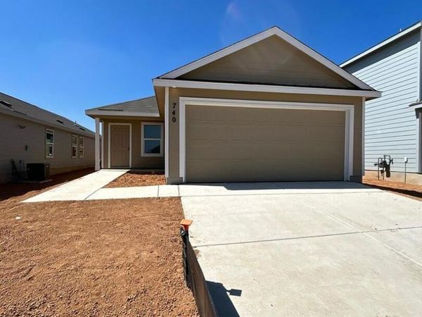 740 BULLSNAKE TRL, New Braunfels, TX 78132