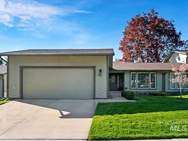 808 N Eagle Hills Way, Eagle, ID 83616