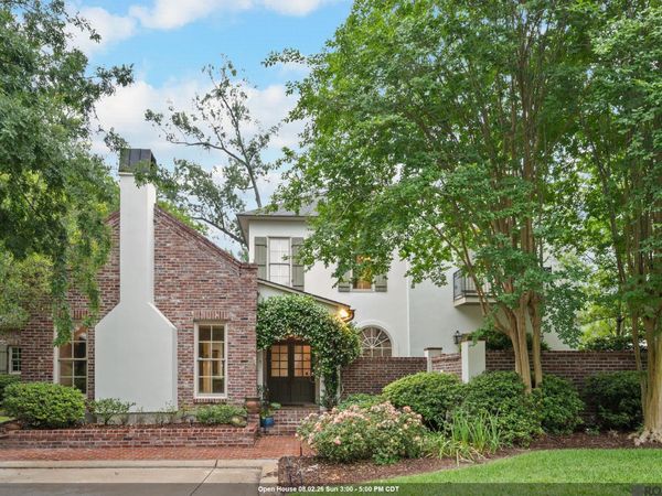 903 Crown Way, Baton Rouge, LA 70806