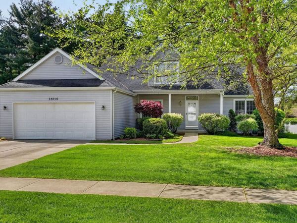 18316 Munich Ponds Drive, South Bend, IN 46637