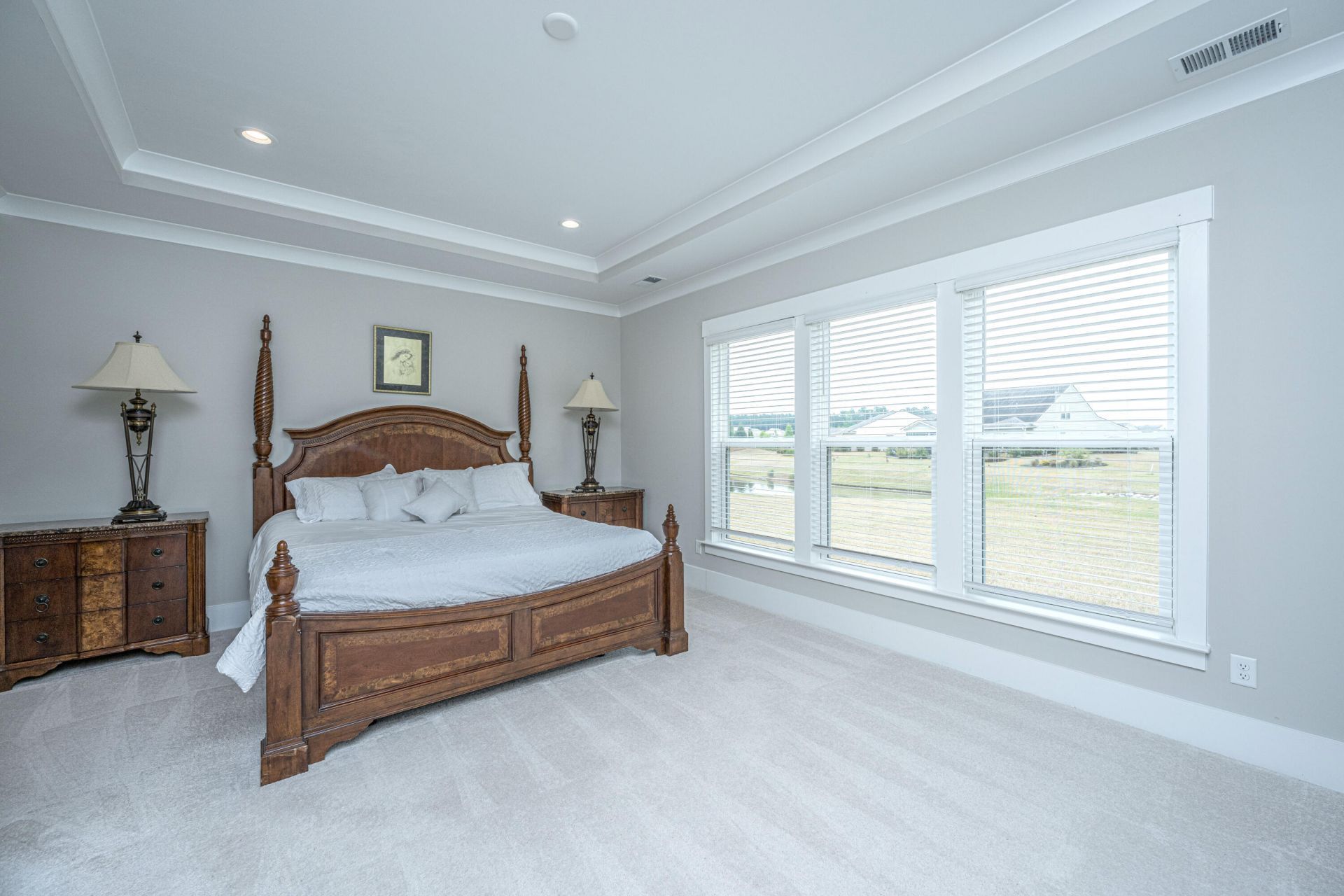 410 Elm Cove Way Photo 14