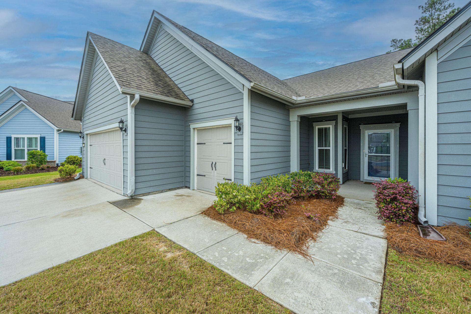 410 Elm Cove Way Photo 4