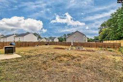 453 Blue Robin Lane photo 4