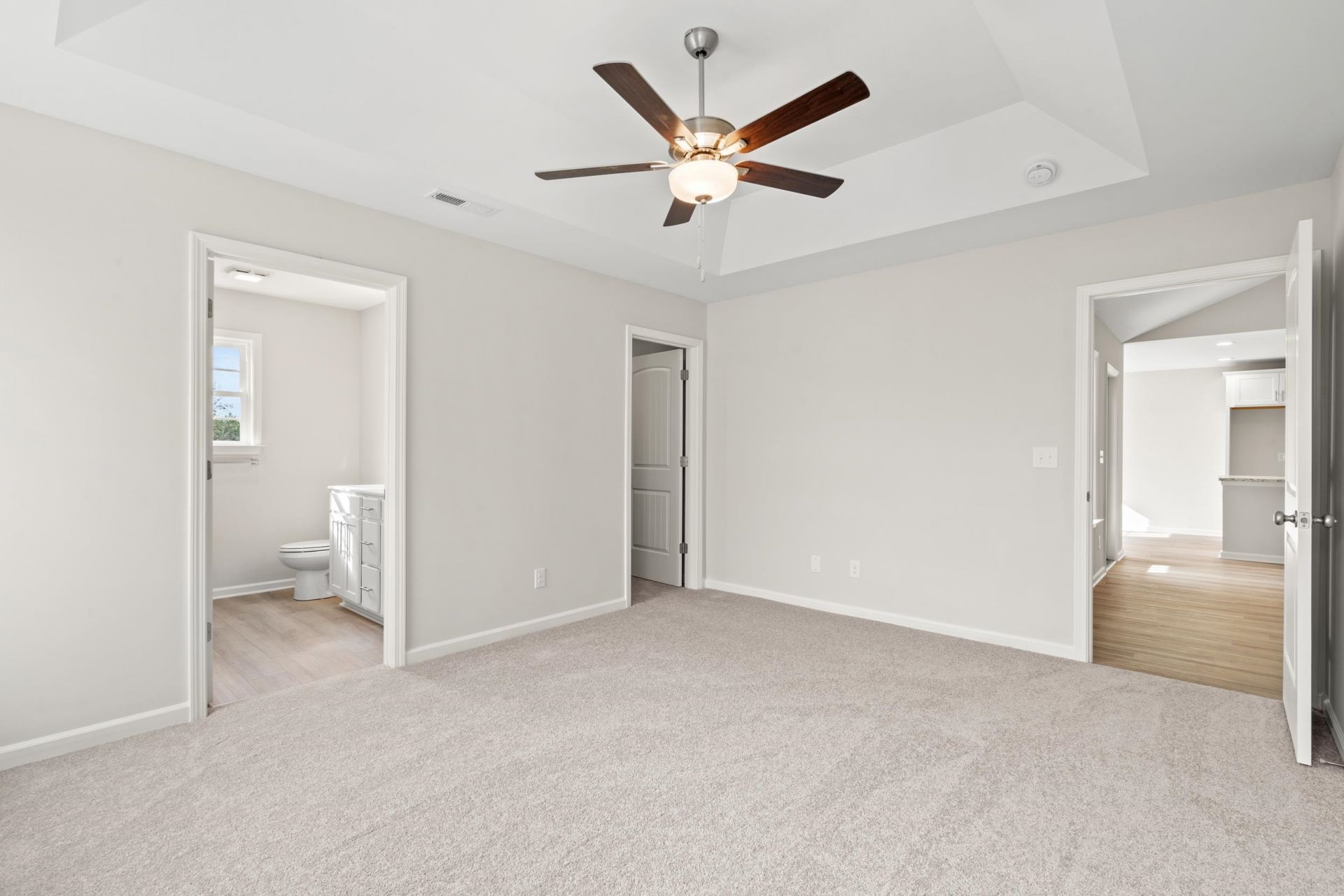 908 Woodside Dr. Photo 7