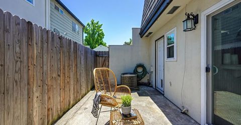 1949 Benita Dr #4, Unit 4, Rancho Cordova, CA 95670 Photo