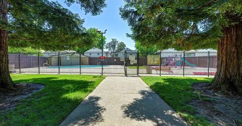 1949 Benita Dr #4, Unit 4, Rancho Cordova, CA 95670 Photo
