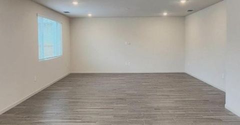 1792 Skagway Ave, Manteca, CA 95337 Photo