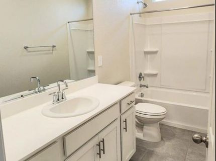 1792 Skagway Ave, Manteca, CA 95337 Photo