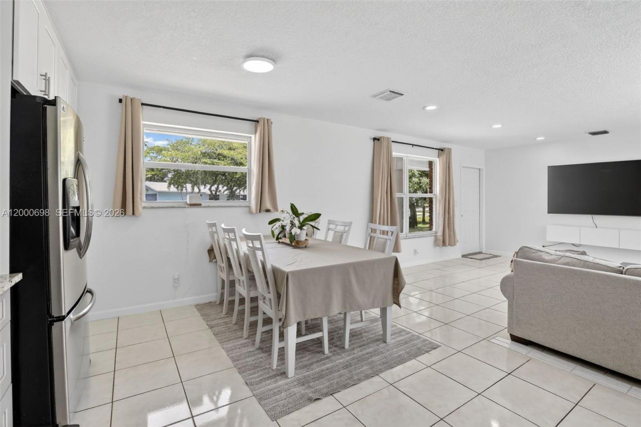 292 SW 52nd Ave, Plantation, FL 33317 Photo