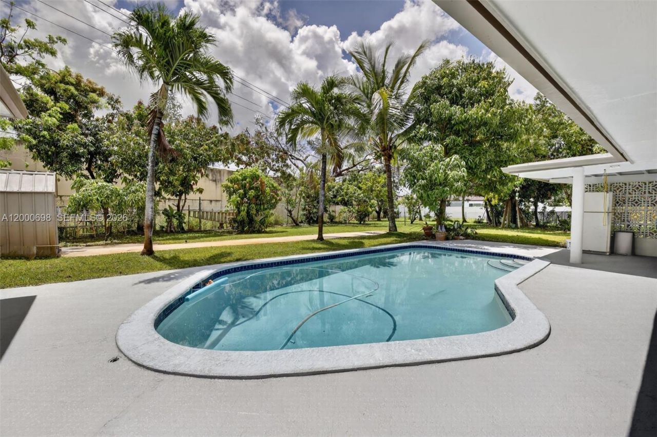 292 SW 52nd Ave, Plantation, FL 33317 Photo
