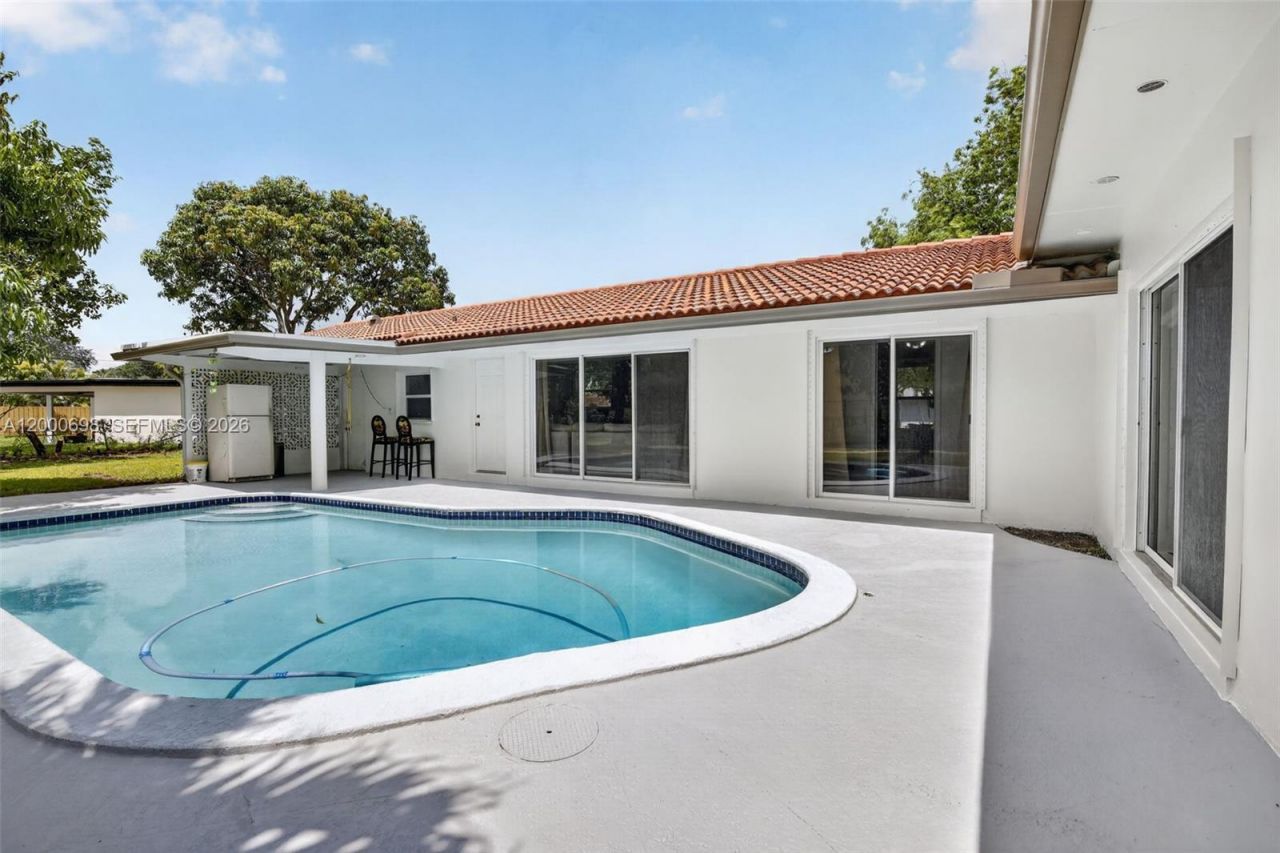 292 SW 52nd Ave, Plantation, FL 33317 Photo