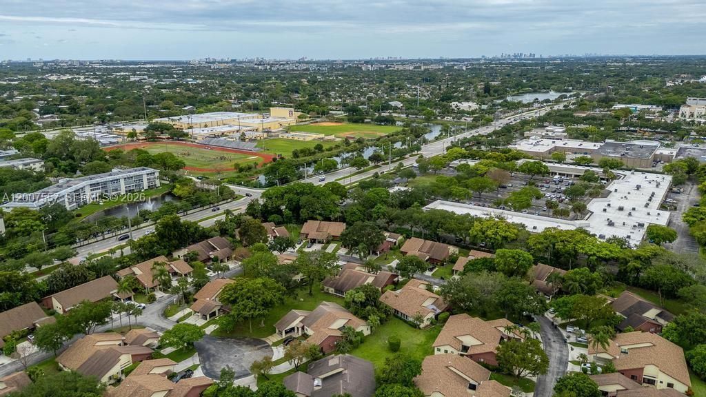1815 Tamarind Ln, Coconut Creek, FL 33063 Photo
