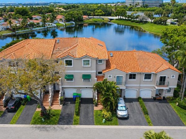 1441 NW 126th Way , Sunrise, FL 33323