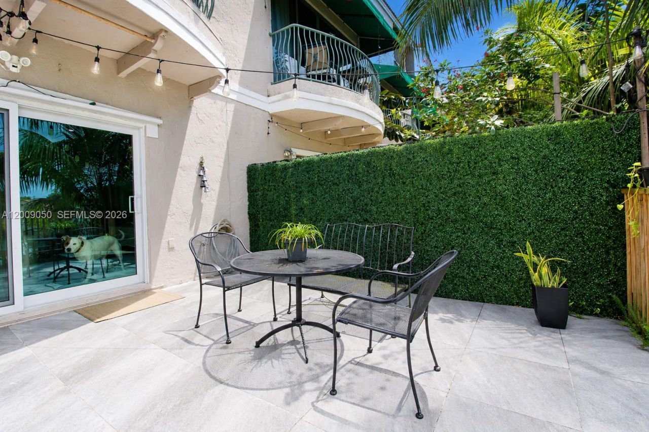1441 NW 126th Way, Sunrise, FL 33323 Photo