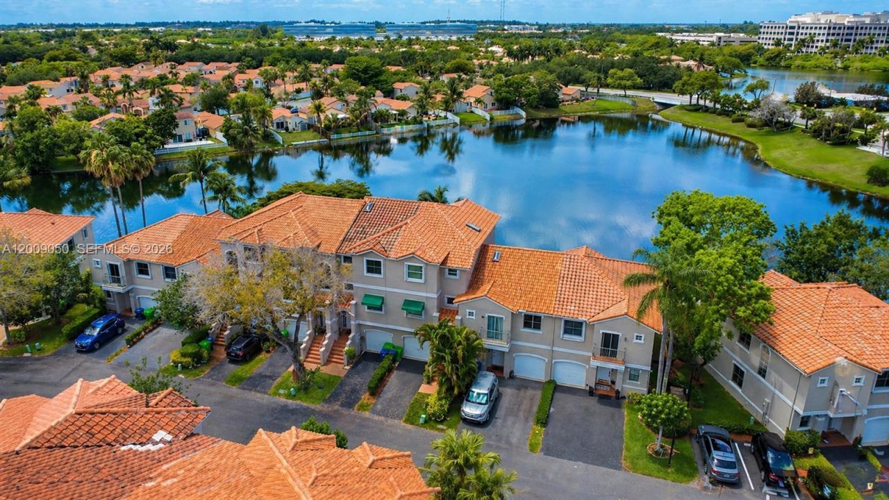 1441 NW 126th Way, Sunrise, FL 33323 Photo