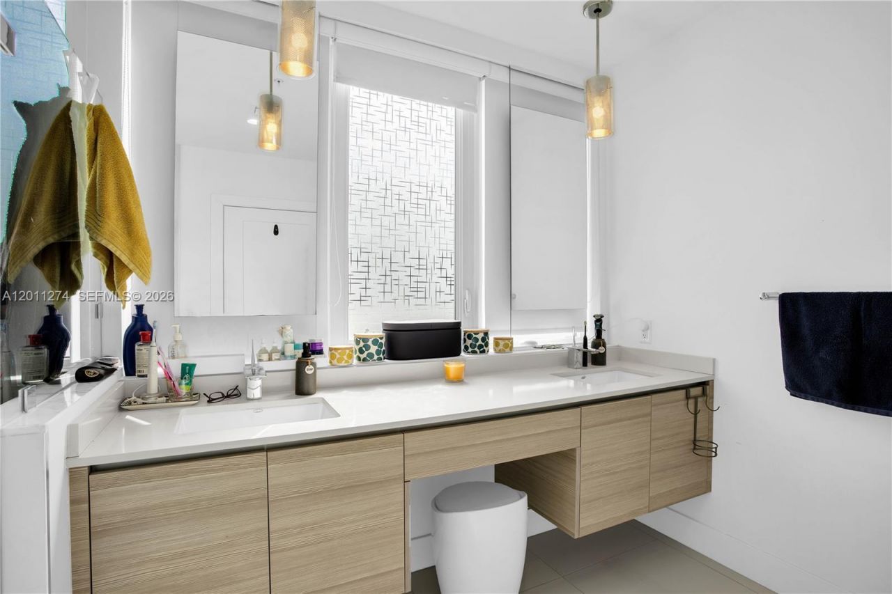 87 N Shore Dr , Miami Beach, FL 33141 Photo