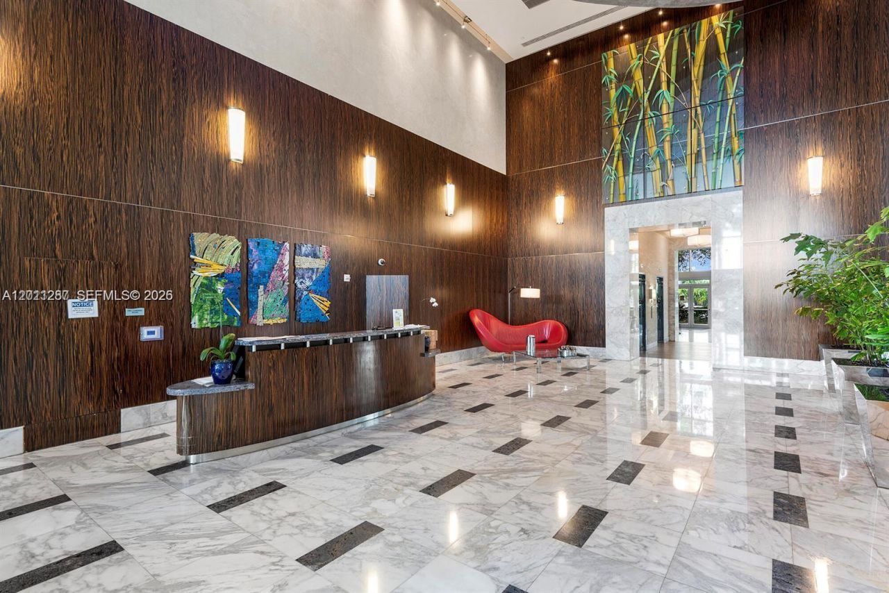 185 SW 7th St , Unit 3800, Miami, FL 33130 Photo