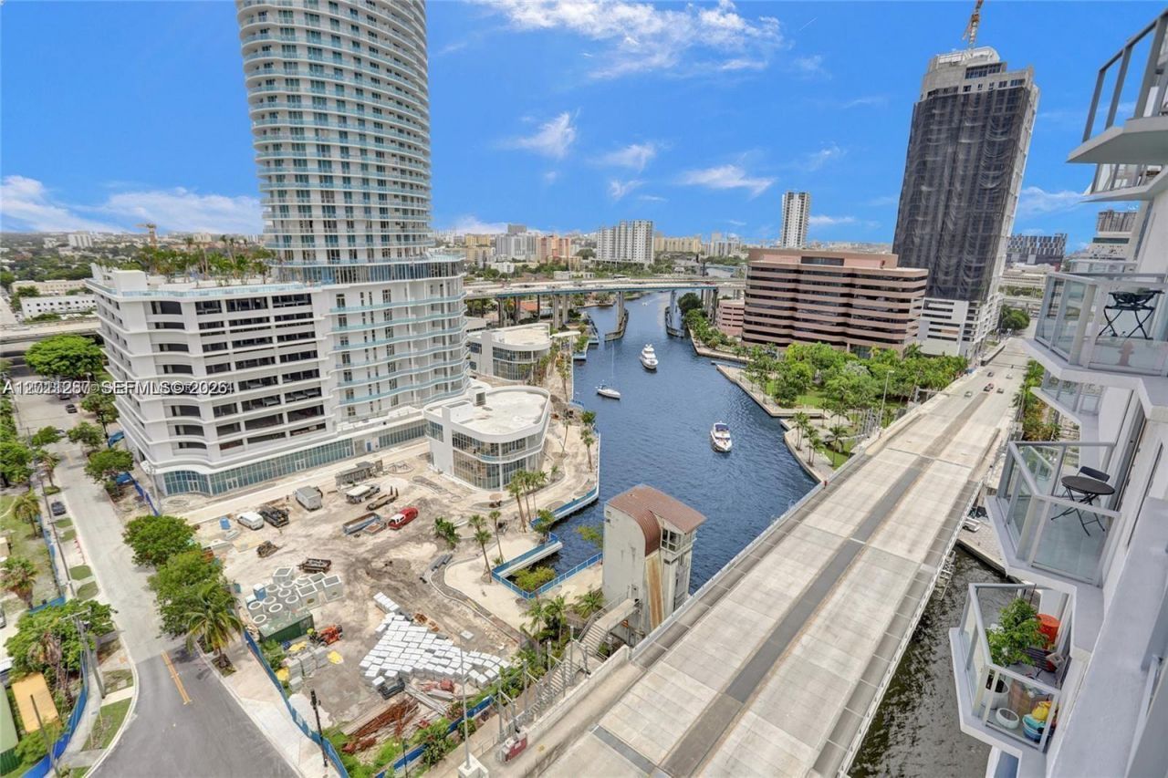 185 SW 7th St , Unit 3800, Miami, FL 33130 Photo