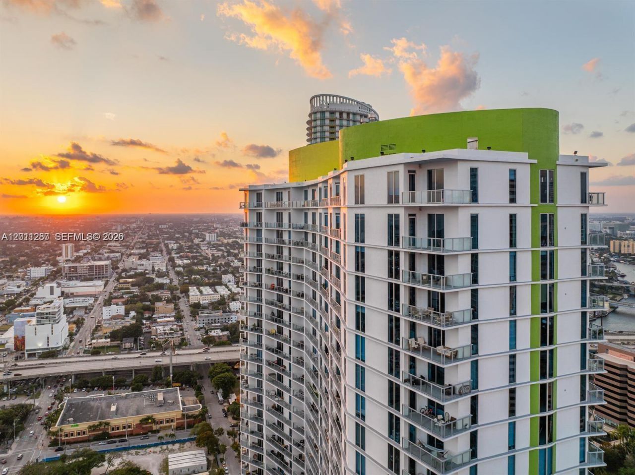185 SW 7th St , Unit 3800, Miami, FL 33130 Photo