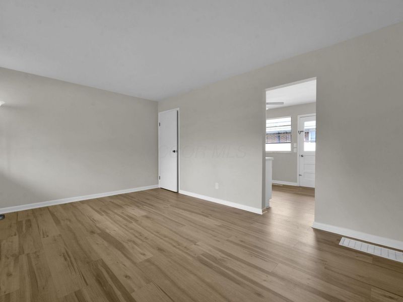1169-1171 Eastfield Road, Columbus, OH 43085 Photo 5