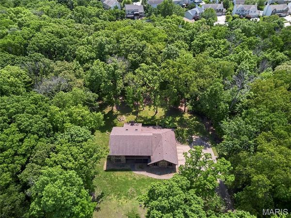 218 Brook Lane, O'Fallon, MO 63368