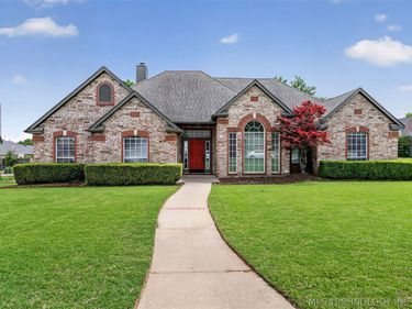 8923 N 133rd East Avenue, Owasso, OK 74055