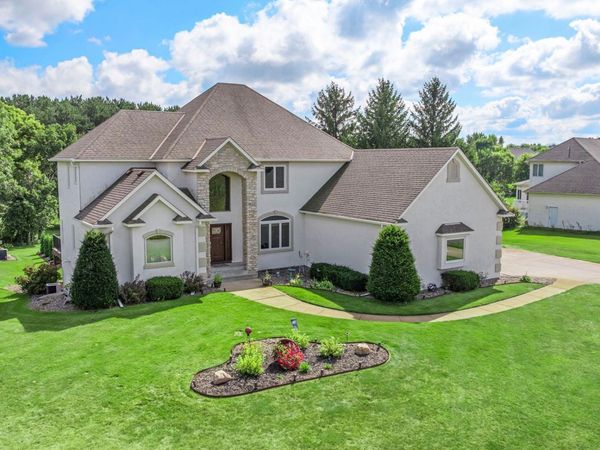 2122 141st Lane NE, Ham Lake, MN 55304