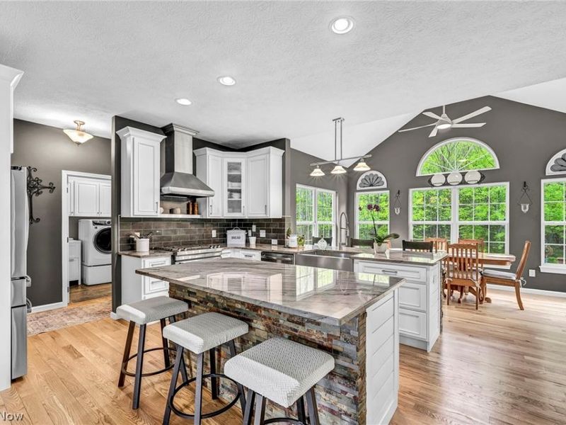 525 Caledonia Drive, Wadsworth, OH 44281 Photo 7
