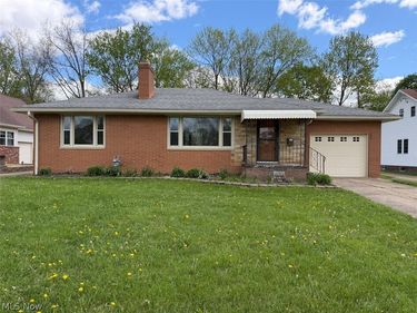1290 Parkway Boulevard, Alliance, OH 44601
