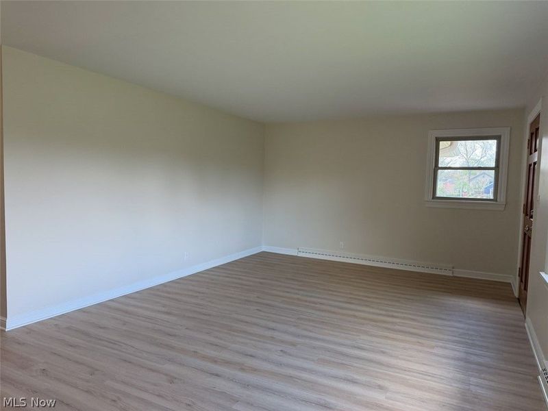 1290 Parkway Boulevard, Alliance, OH 44601 Photo 11