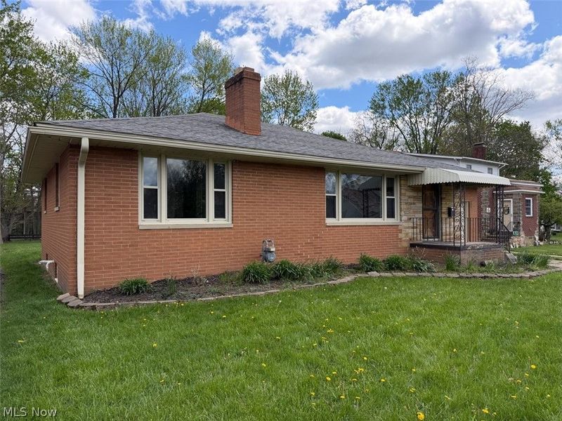 1290 Parkway Boulevard, Alliance, OH 44601 Photo 8