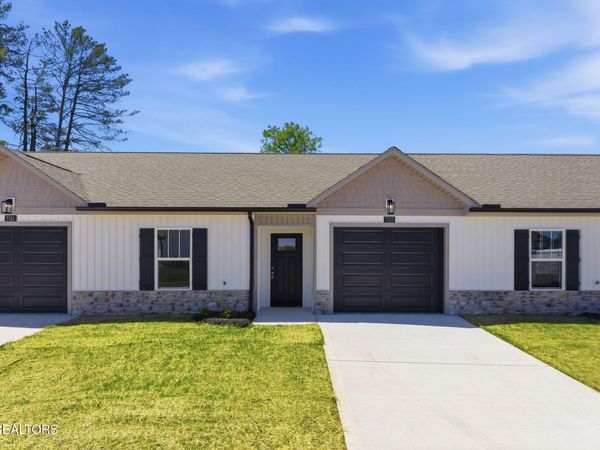 7323 Woodpecker Way, Knoxville, TN 37921