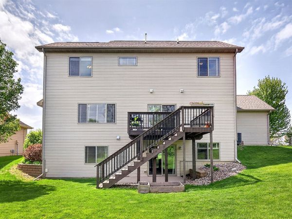4533 NW 167th Street, Clive, IA 50325