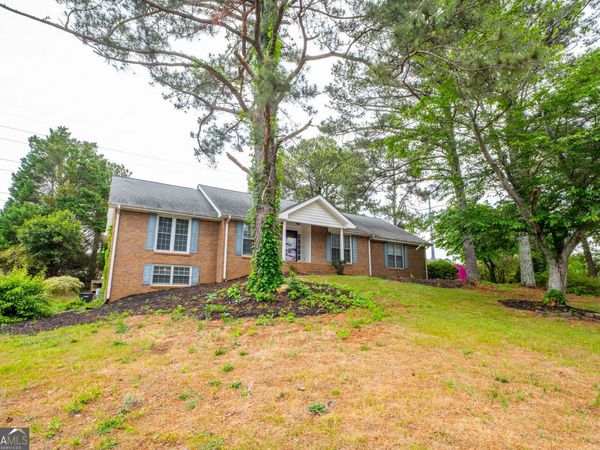 2688 Benton Drive, Jonesboro, GA 30236