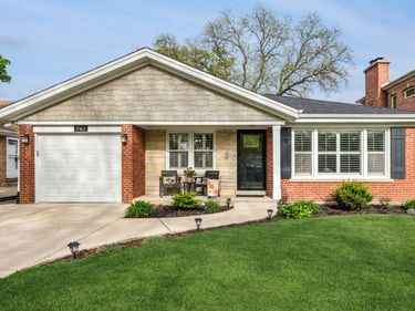 741 N Lincoln Avenue, Park Ridge, IL 60068