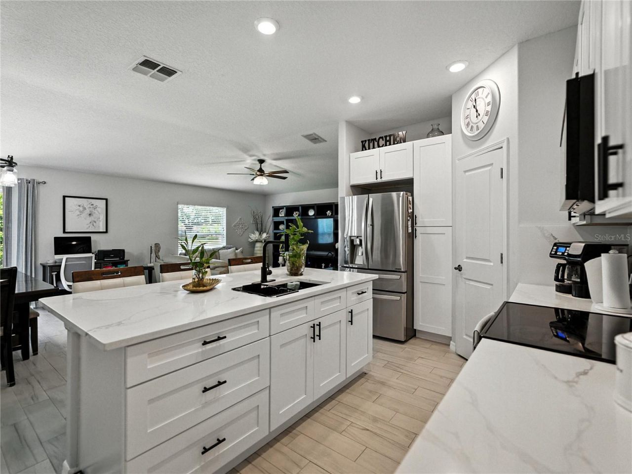 149 Cascade Bend Drive, Ruskin, FL 33570 Photo