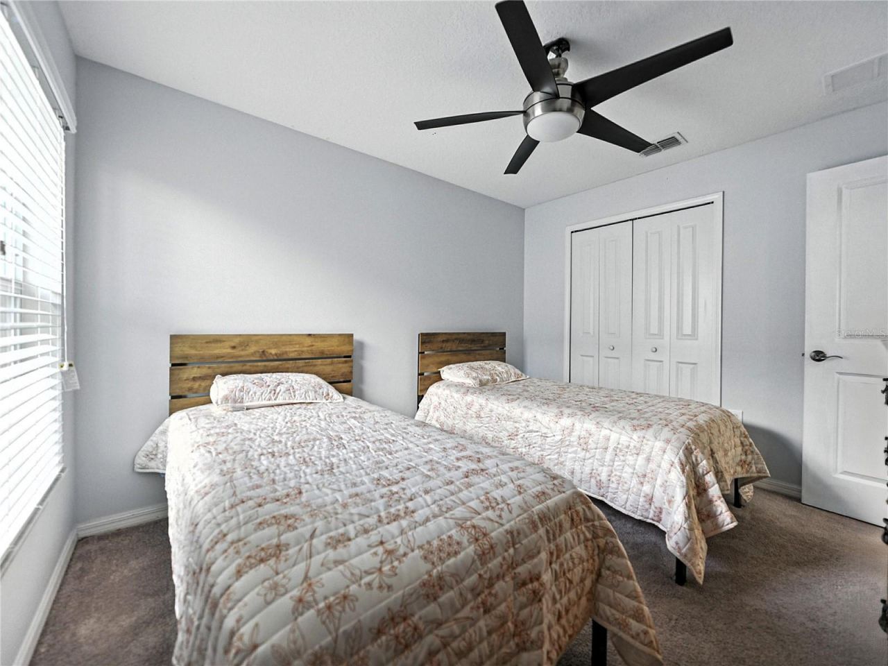 149 Cascade Bend Drive, Ruskin, FL 33570 Photo