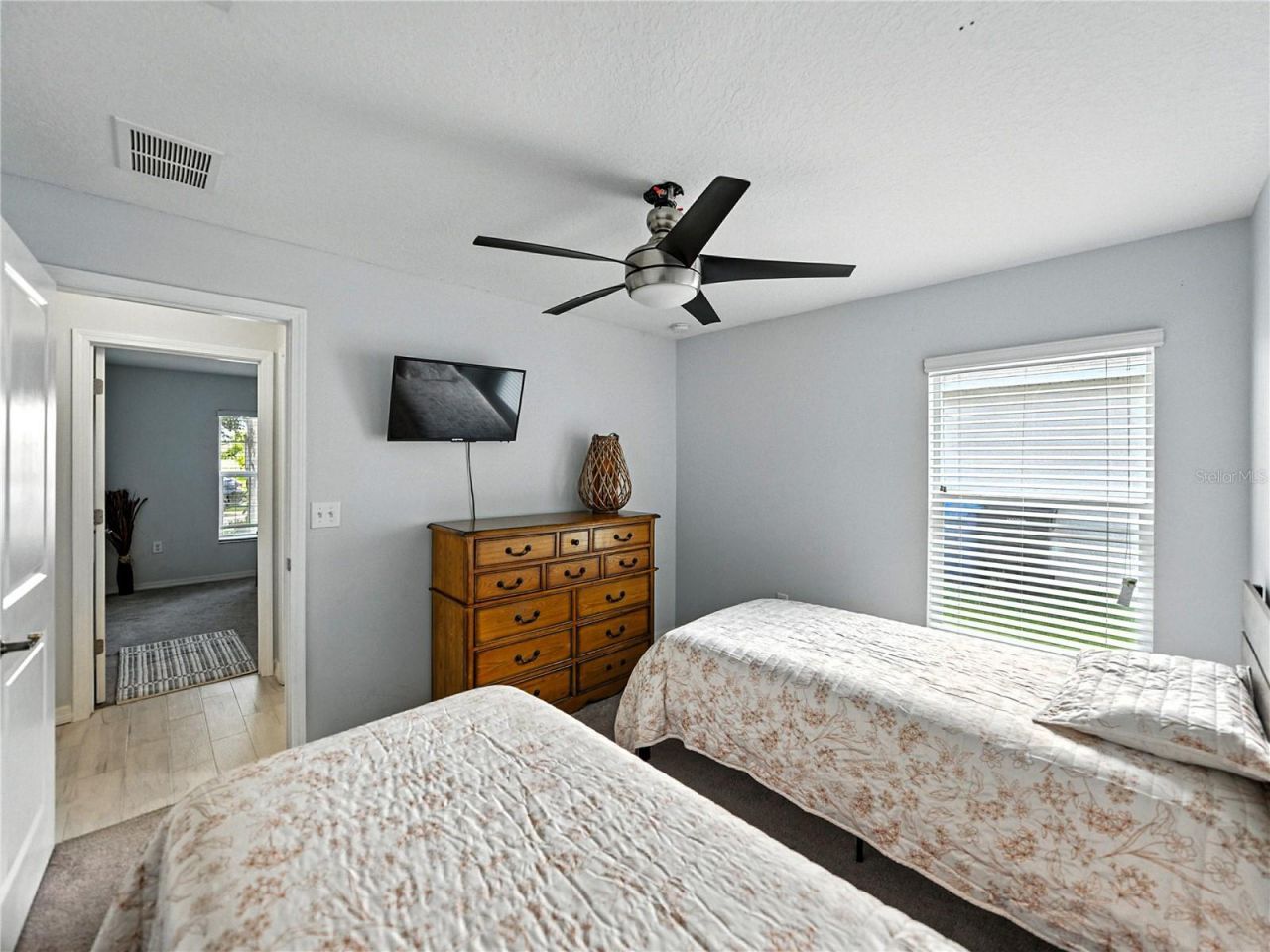 149 Cascade Bend Drive, Ruskin, FL 33570 Photo