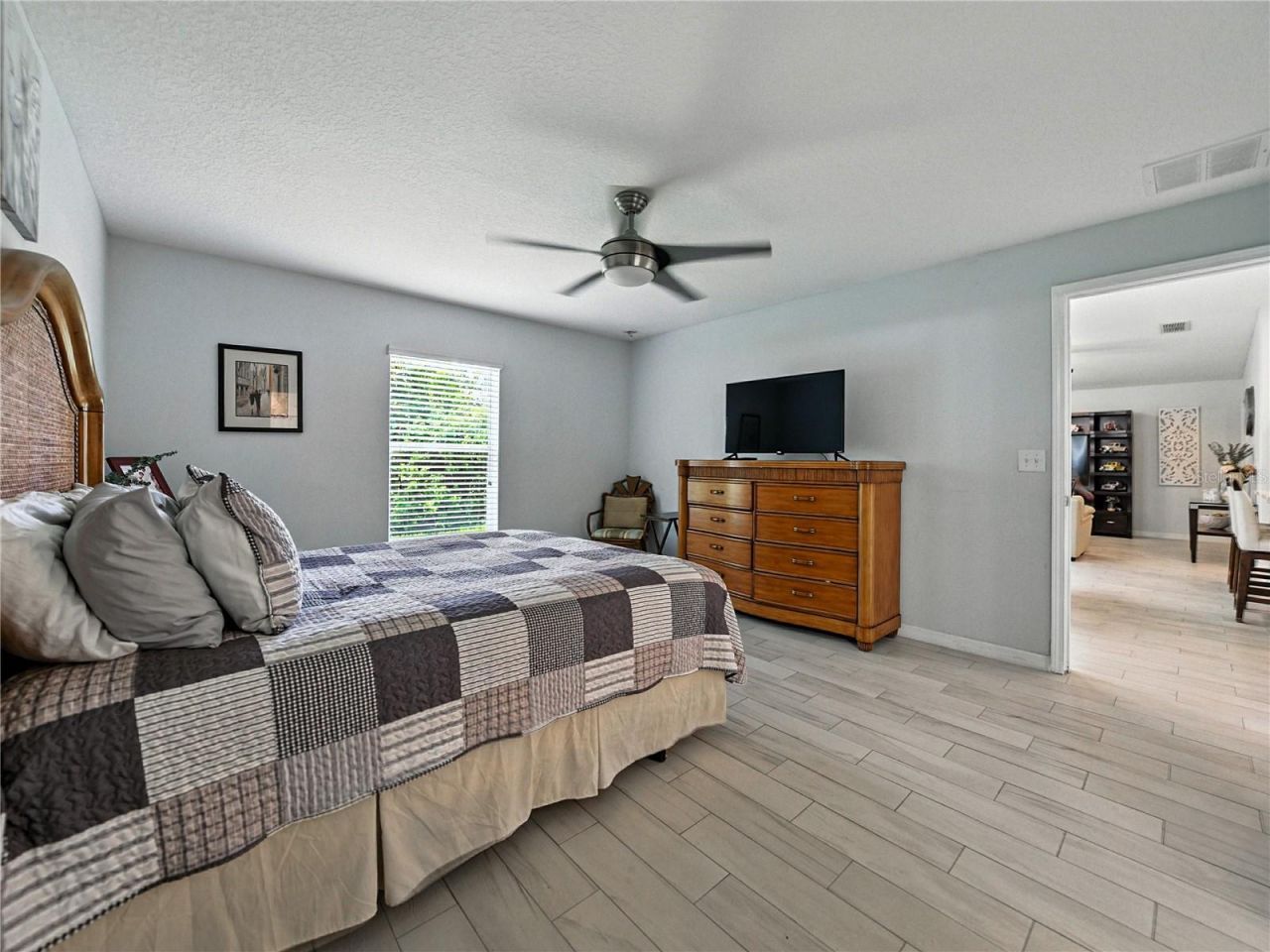 149 Cascade Bend Drive, Ruskin, FL 33570 Photo