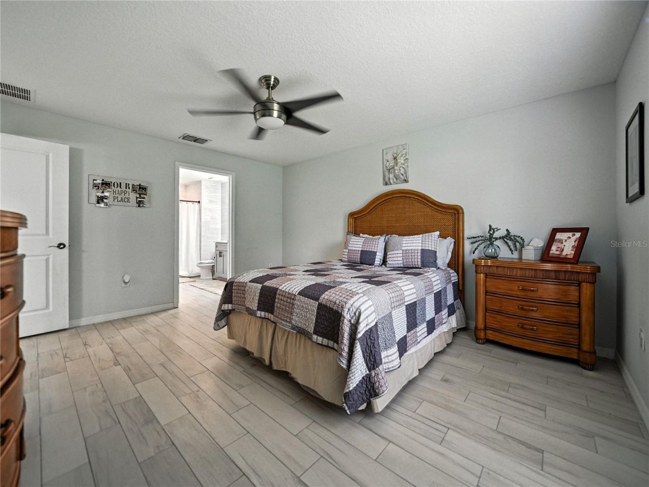149 Cascade Bend Drive, Ruskin, FL 33570 Photo