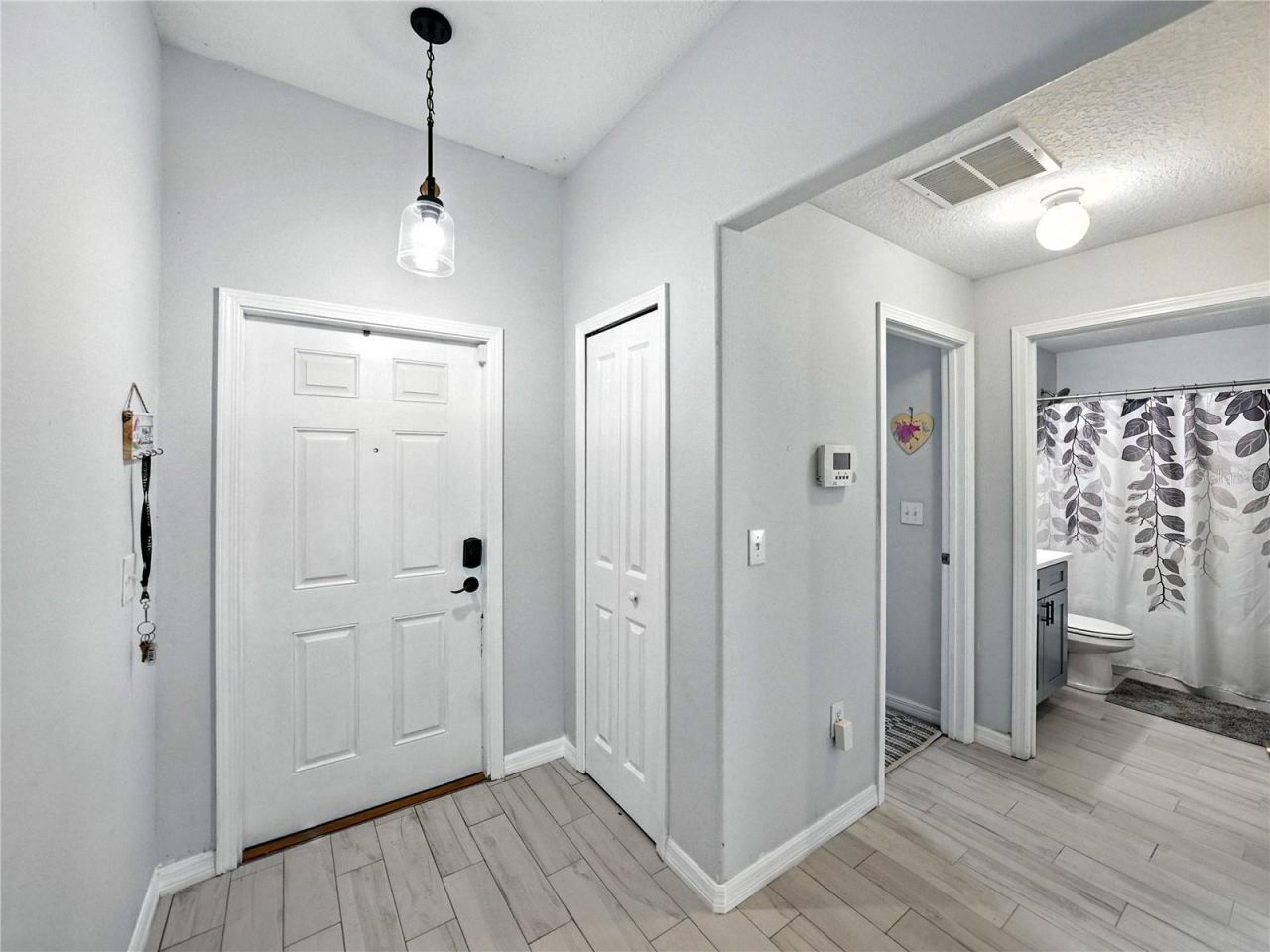 149 Cascade Bend Drive, Ruskin, FL 33570 Photo