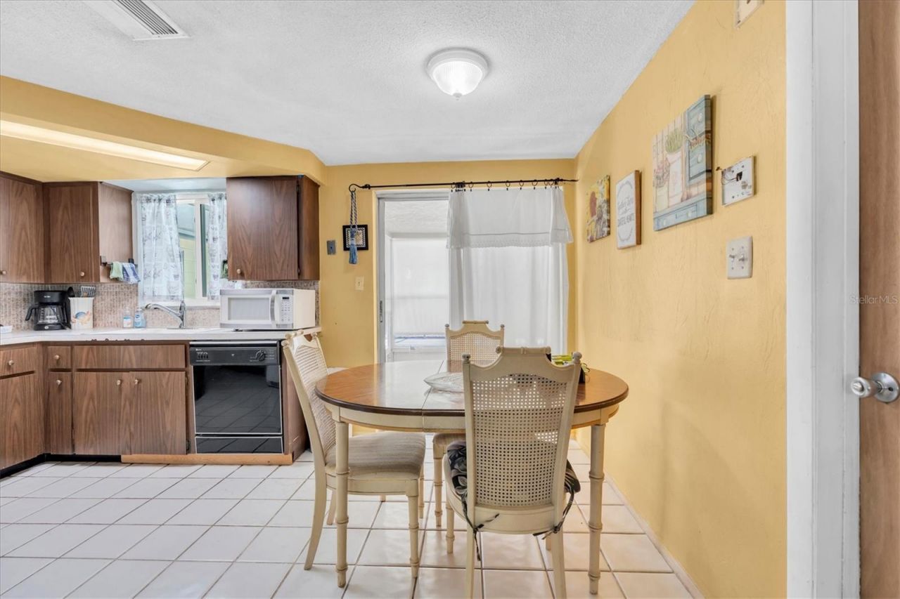 9106 Lunar Lane, Port Richey, FL 34668 Photo