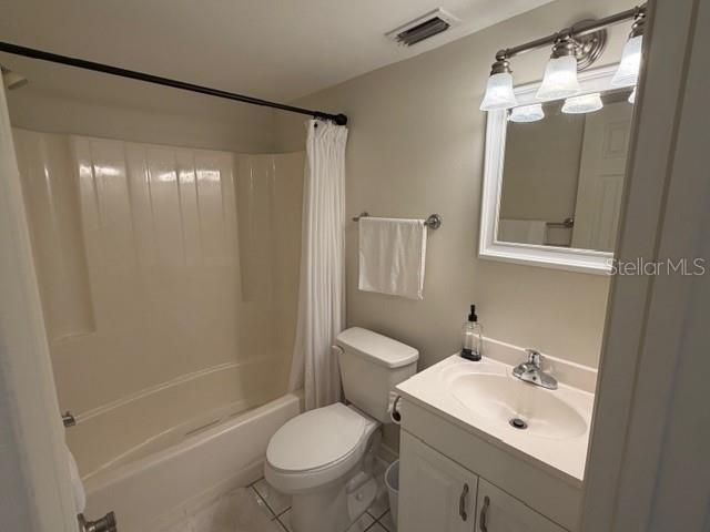 12538 SW Kingsway Circle, Unit 403, Lake Suzy, FL 34269 Photo